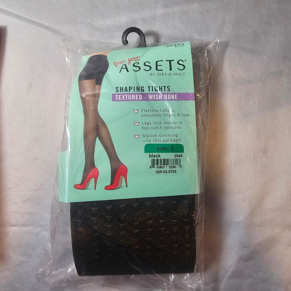 Love Your Assets SPANX Size 3 Black Wish Bone Textured Shaping Tights New 1555